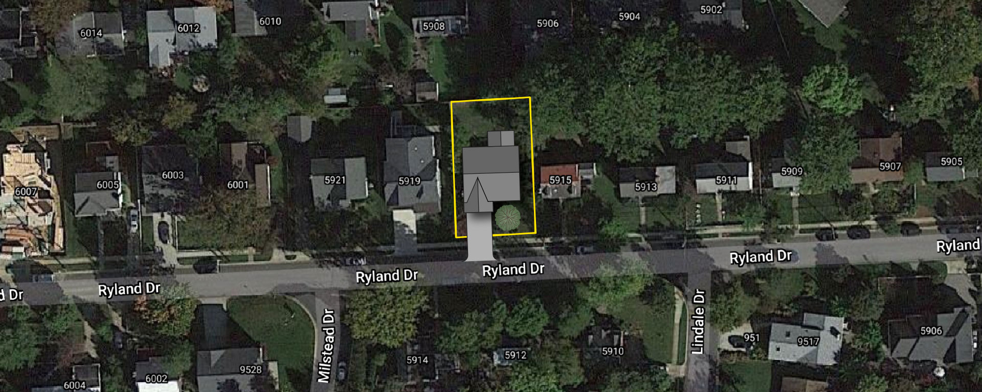 satellite image showing a site outline on Ryland dr with proposed house placement superimposed
